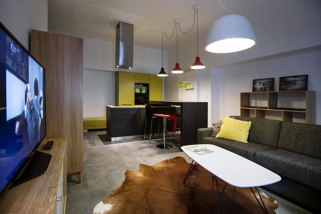 Apartments At The Blue Duckling Prague Exterior photo