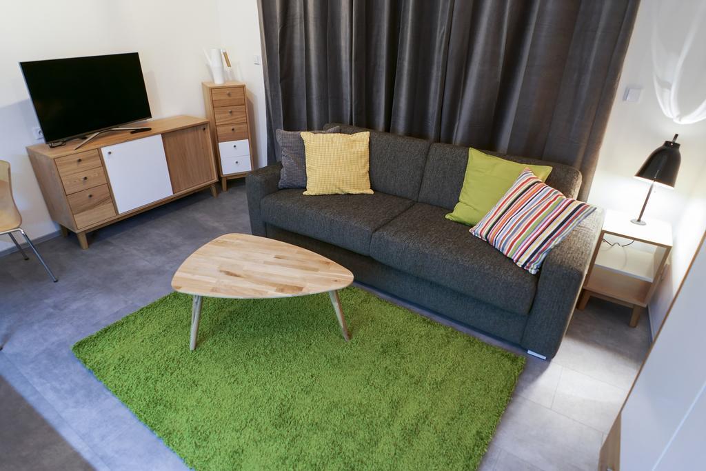 Apartments At The Blue Duckling Prague Exterior photo