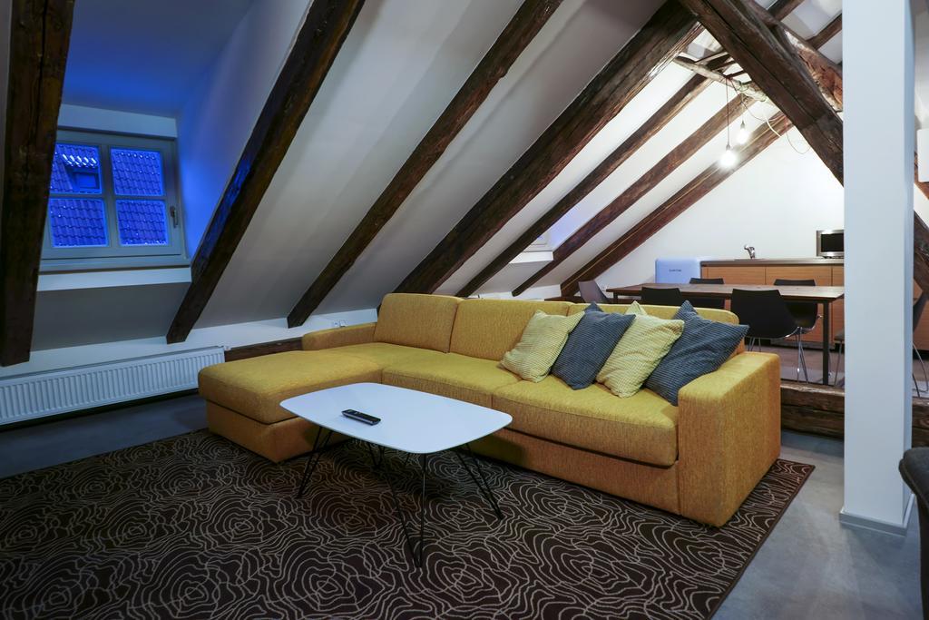Apartments At The Blue Duckling Prague Exterior photo