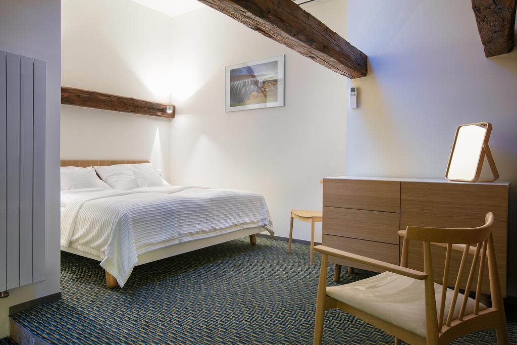 Apartments At The Blue Duckling Prague Exterior photo