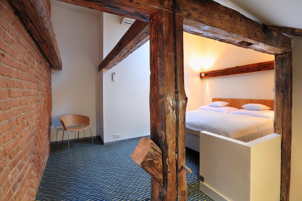 Apartments At The Blue Duckling Prague Exterior photo